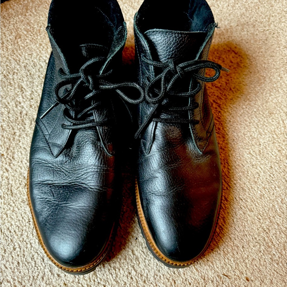 Lacoste men’s boots black
